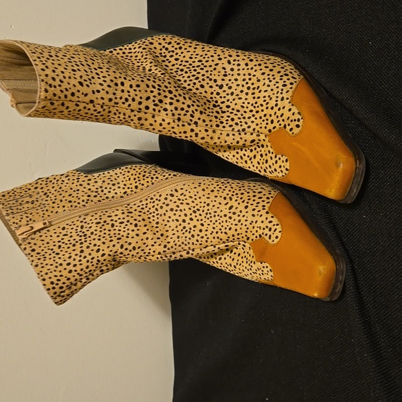 Jeffrey Campbell Ankle Boots - Spotted Tan, Green, and Orange - Picture 6 of 17